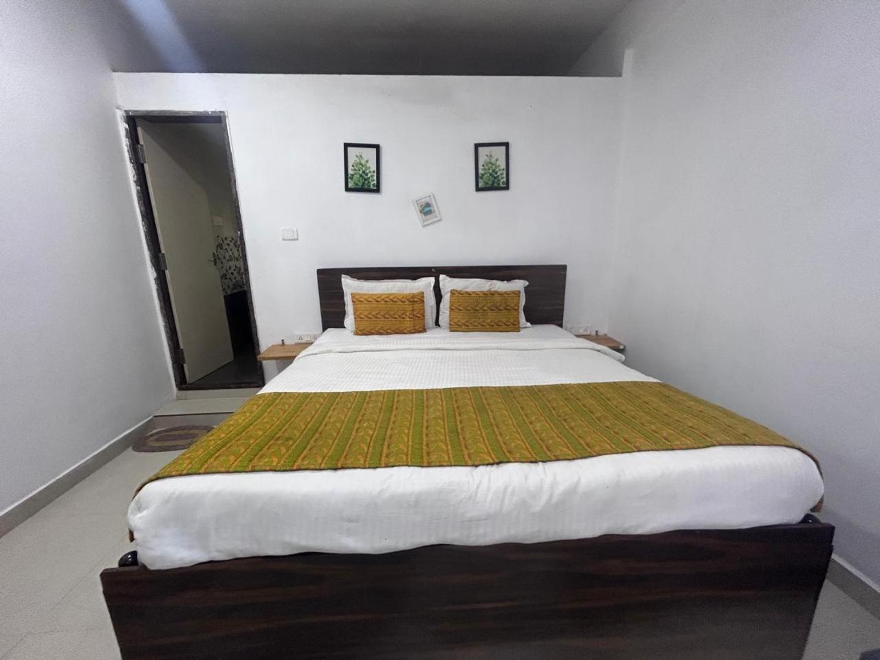 Hotel Baga Place Phòng bức ảnh
